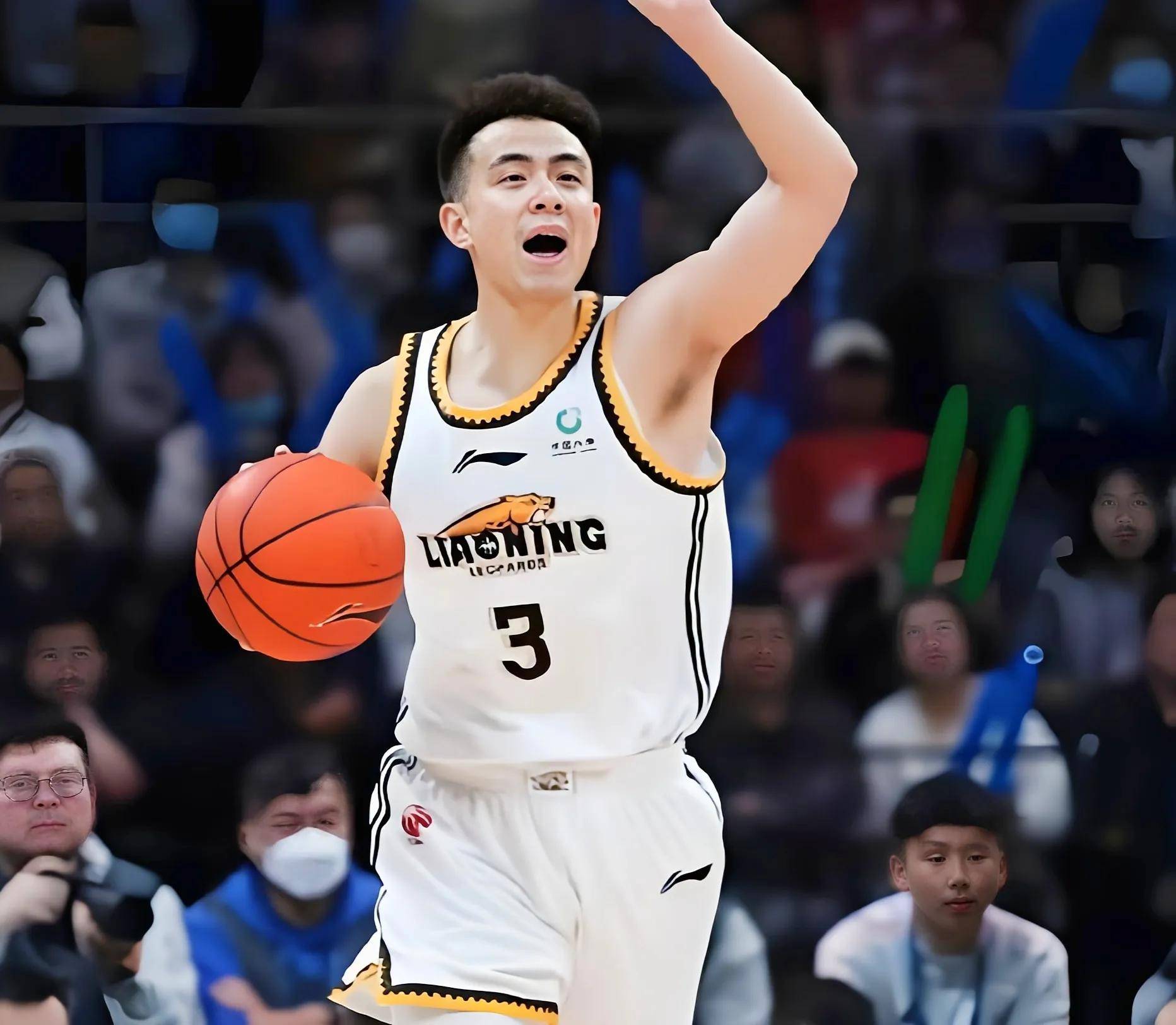 国内球员在近期篮球联赛中表现抢眼