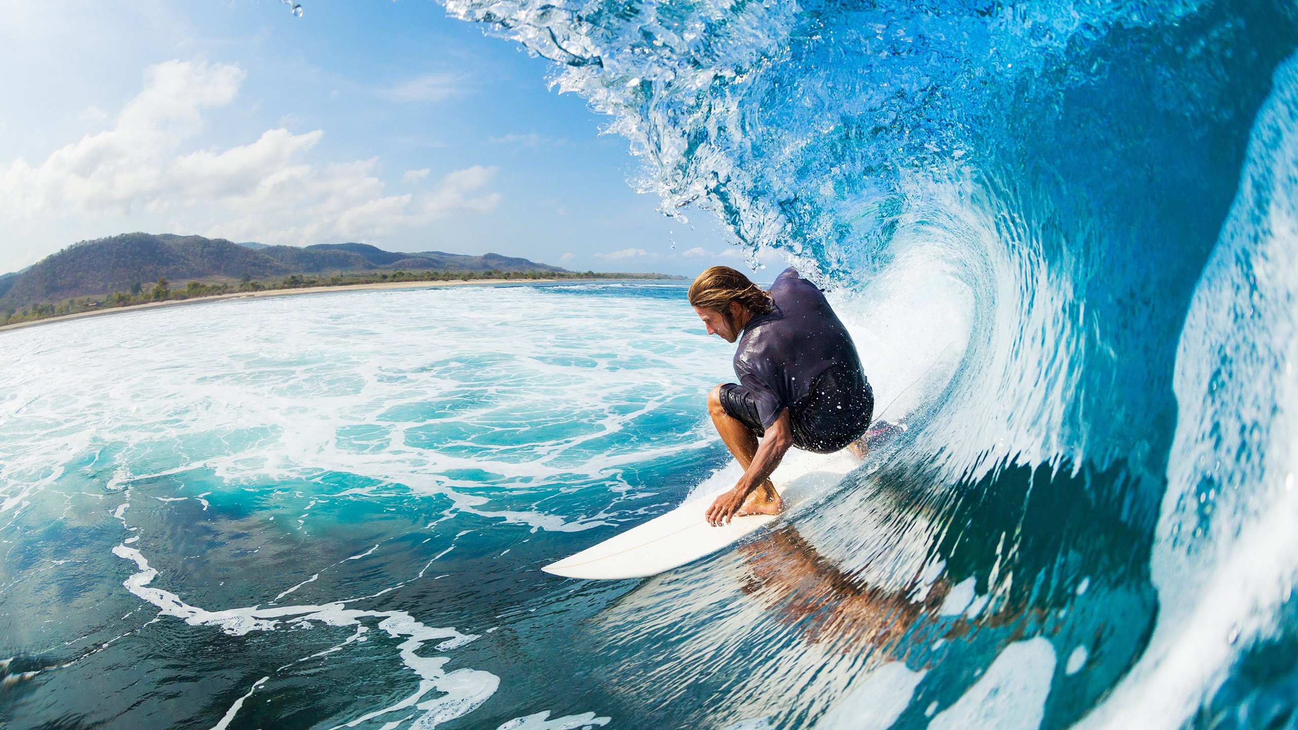 快船全面压制雄鹿，塔图姆成为全场焦点—一场战术与天赋的双重交响