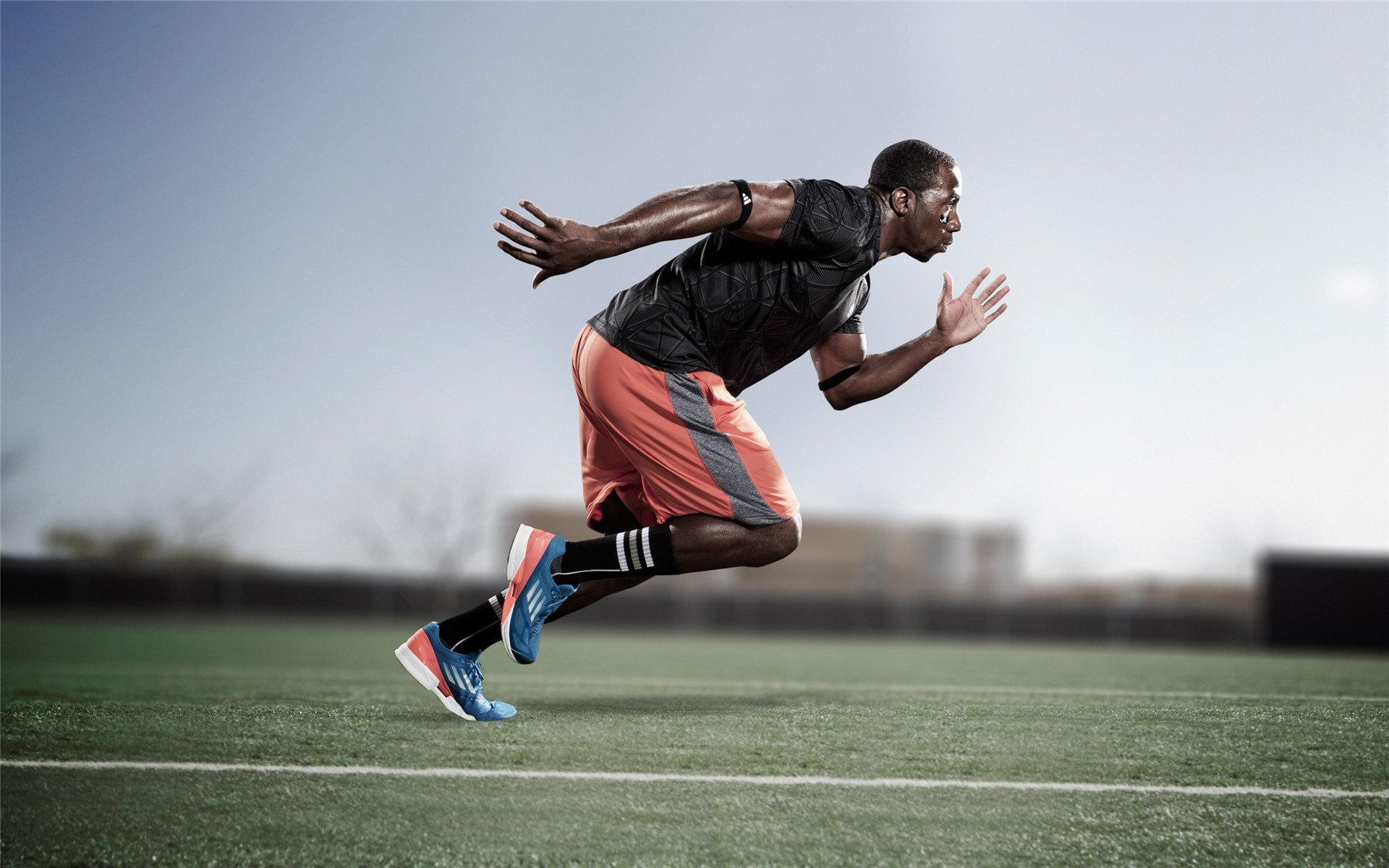 掘金血拼湖人,霍勒迪成为关键先生,一场定义系列赛的转折之战