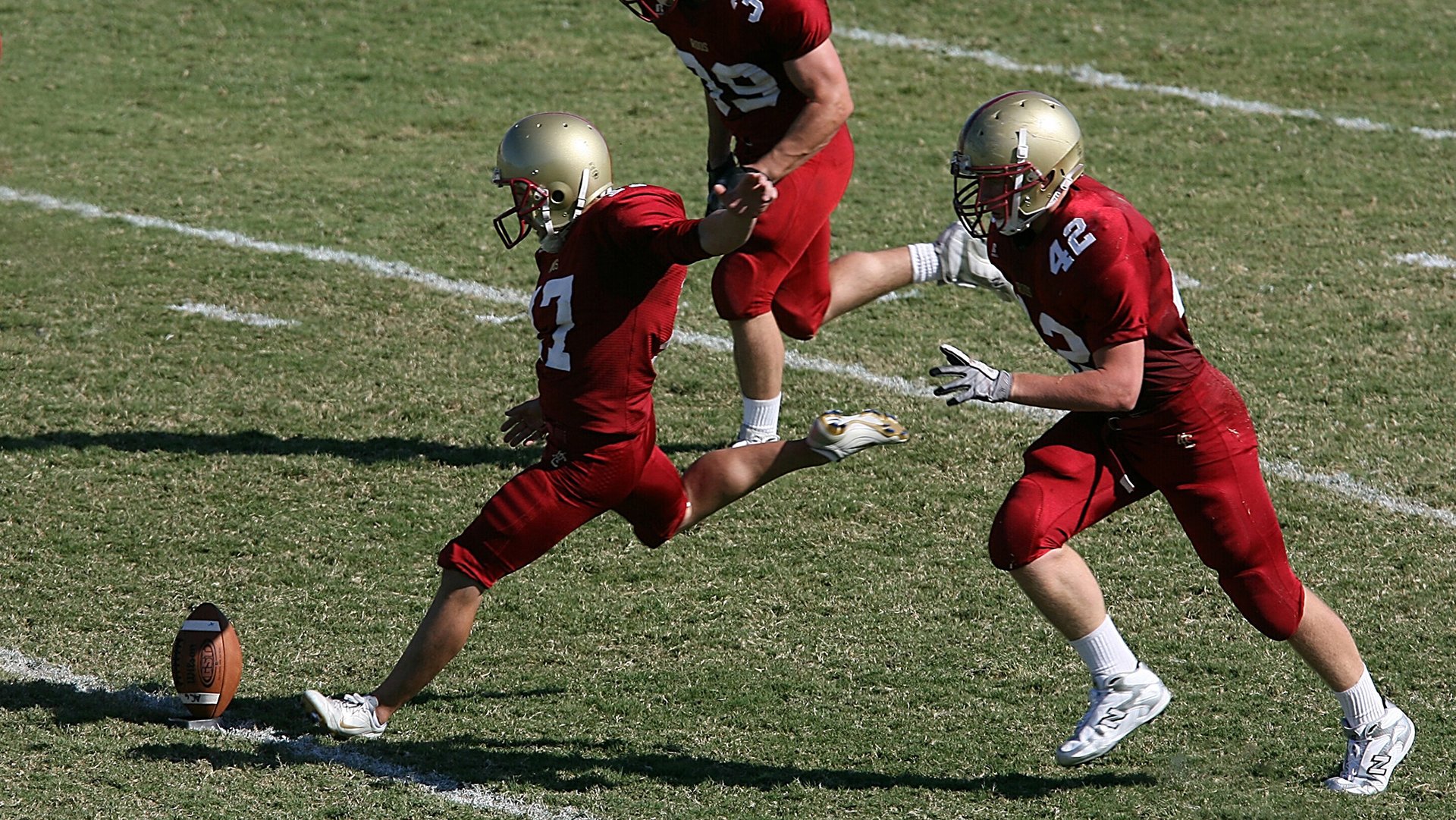 引擎轰鸣,新王加冕,乔治的完美揭幕战之夜